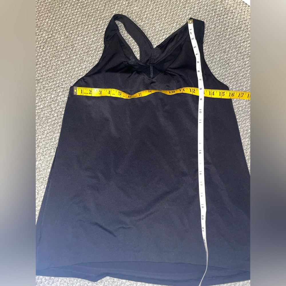 Lucy shelf bra athletic top